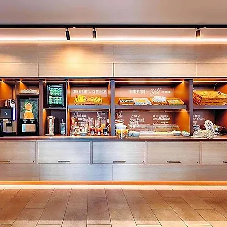 Otel Wuerzburg-city 3*